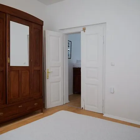 Apartment Center Galerie House Ohrid
